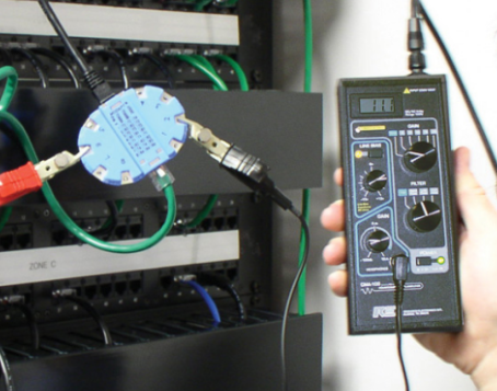 荥阳美国REI CMA-100反监听音频放大器